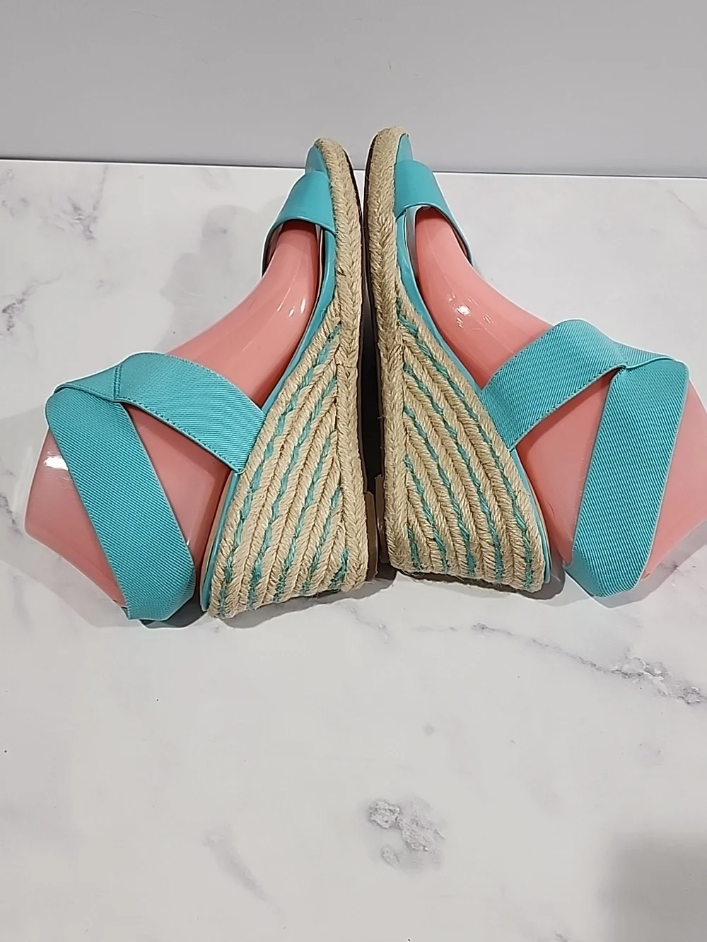 Bandolino Stylish  Wedge  Blue Sandal